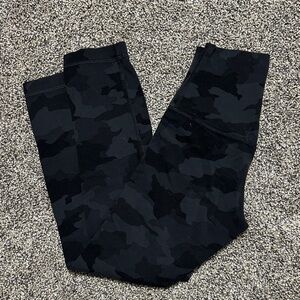 Lululemon Align Black Camouflage 23”